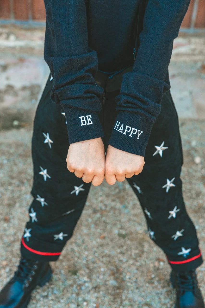 C&M "Be Happy" Classic Turtleneck